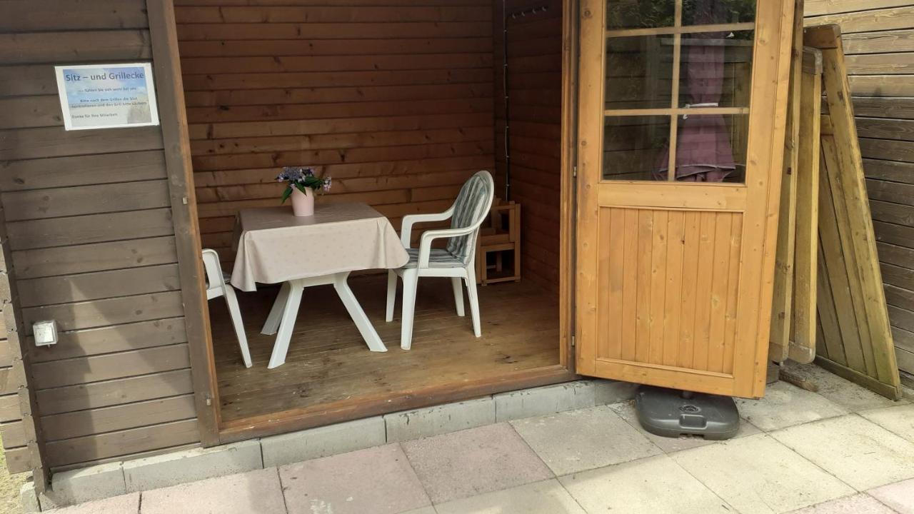 Preisbewusste Ferienwohnung Fuer 2 Personen U. Kleinkind Utarp Εξωτερικό φωτογραφία