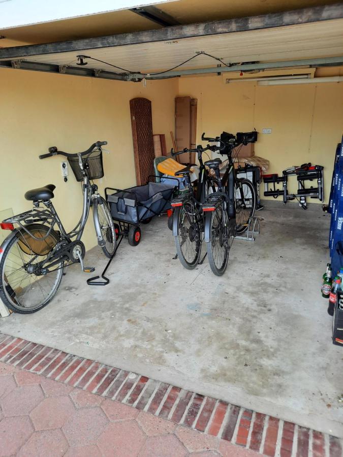 Preisbewusste Ferienwohnung Fuer 2 Personen U. Kleinkind Utarp Εξωτερικό φωτογραφία