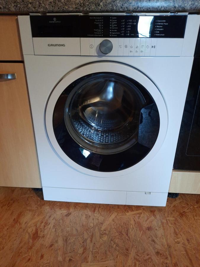 Preisbewusste Ferienwohnung Fuer 2 Personen U. Kleinkind Utarp Εξωτερικό φωτογραφία