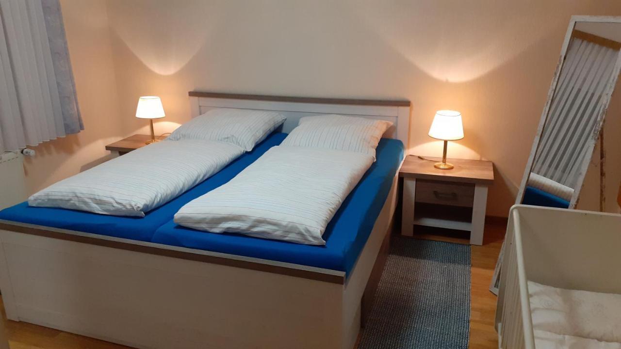 Preisbewusste Ferienwohnung Fuer 2 Personen U. Kleinkind Utarp Εξωτερικό φωτογραφία